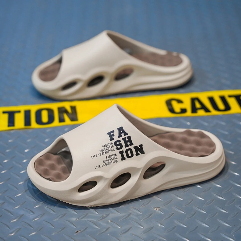 Men Fashion Massage Slippers I - Street Fashion Style Male 评论和价格